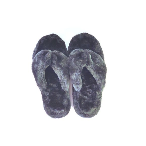 Warmness-Black- Size 8 Slippers - Picture 2 of 2